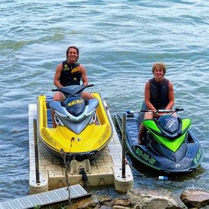 Meet your Posher, Ethan